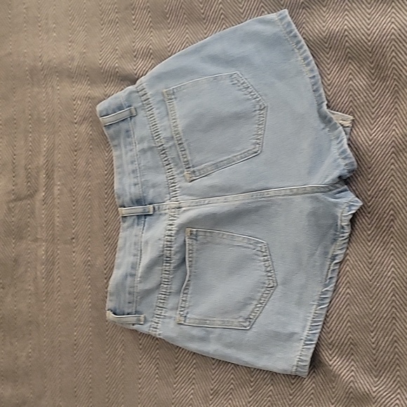 Denim Skorts (shorts/skirts) - Picture 2 of 4